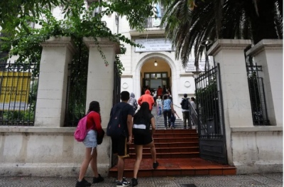 Un inicio de clases con acatamiento dispar en todo el país