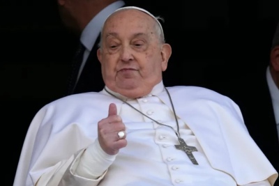 El médico del Papa reveló los momentos críticos en su salud